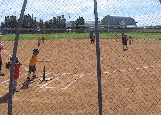 2019 T-Ball Hitting the Ball